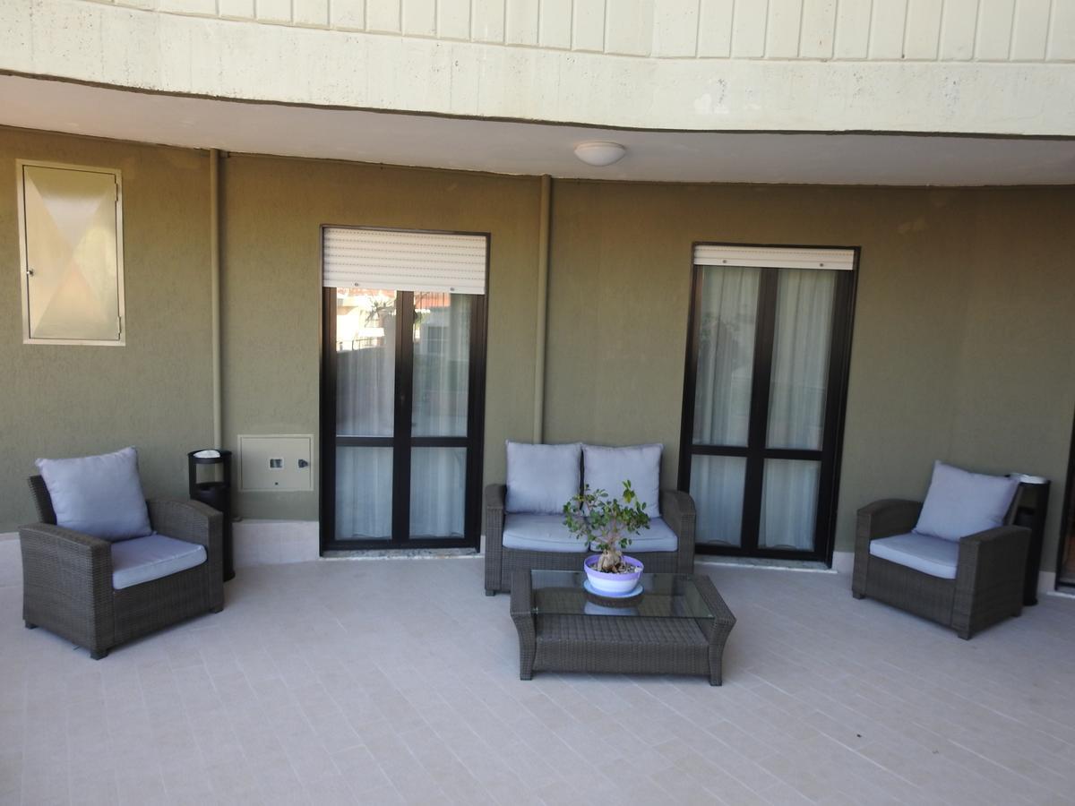 B&B Carrabs Battipaglia Εξωτερικό φωτογραφία
